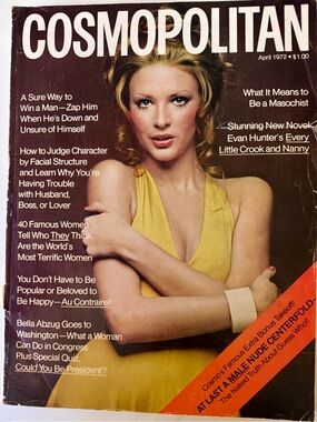 Vintage April 1972 Cosmopolitan Magazine with Burt Reynold’s Centerfold